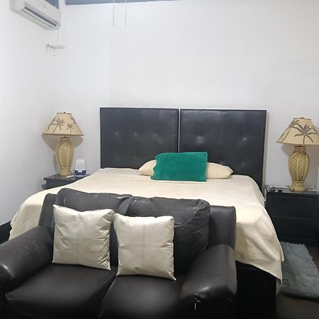 Hotel Garcias Suites, Linares Exterior photo